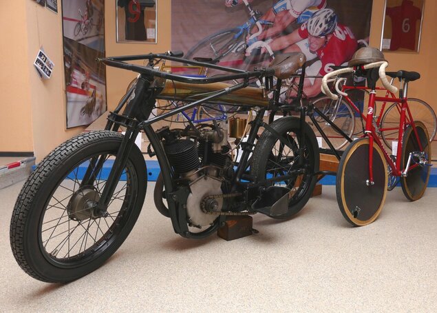 Die Stehermaschine der Westfalenhallen Unternehmensgruppe im Fröndenberger Museum