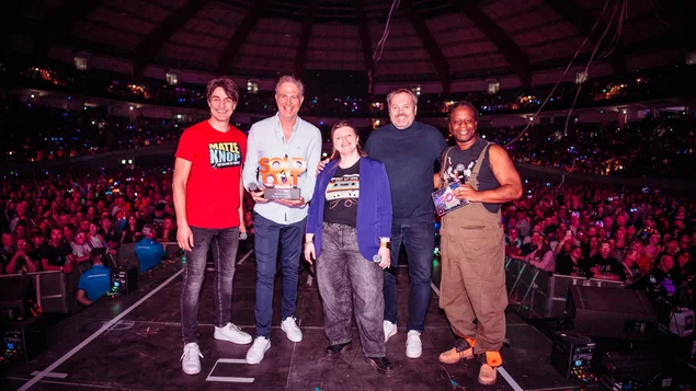 Gruppenbild Sold Out Award 90s Super Show